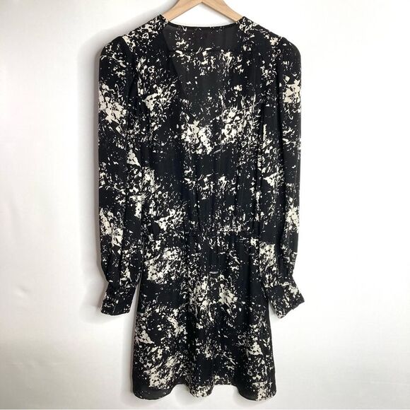 Parker Black and White Patterned Silk Dress Size Small Long Sleeve V Neck - Picture 5 of 12